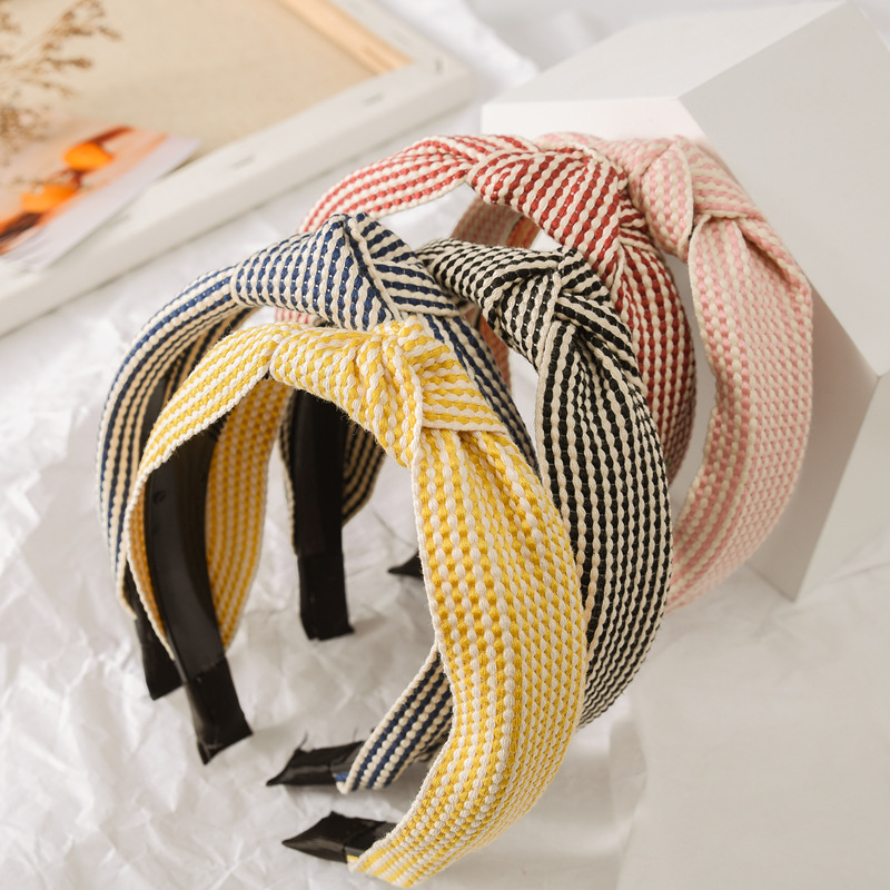 Wide Edged Checkered Headband  - огляд і ціна Headband Summer Knit